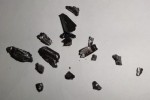 morceaux de métal trouvés dans la boite de transfert.(1° photo)